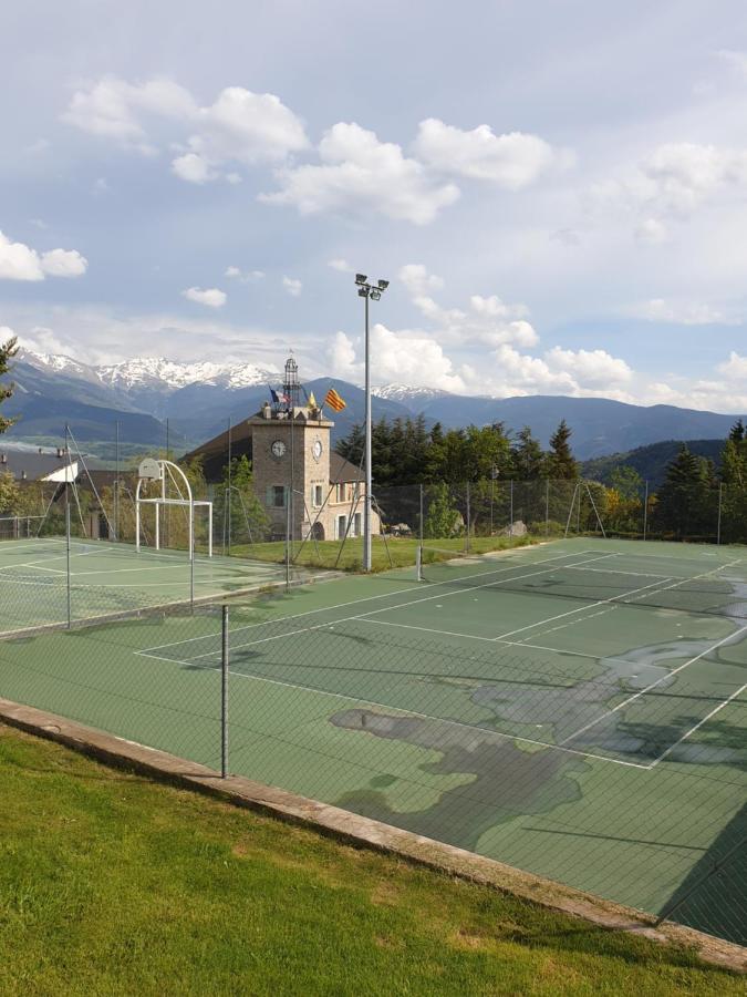 La Petite Chapelle Hotel Font-Romeu-Odeillo-Via Exterior photo