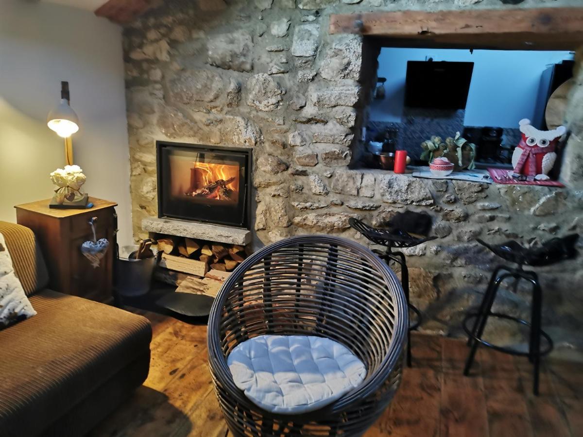La Petite Chapelle Hotel Font-Romeu-Odeillo-Via Exterior photo